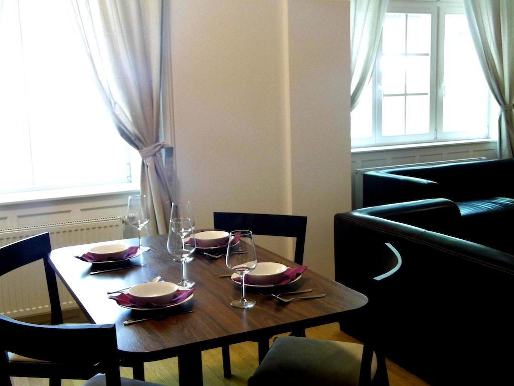 Lion Apartments Medena, Big Size, High Ceilings Bratislava Bilik gambar