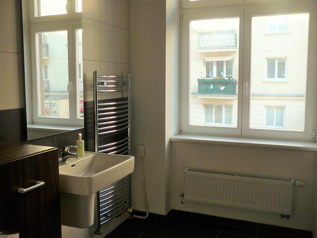 Lion Apartments Medena, Big Size, High Ceilings Bratislava Luaran gambar