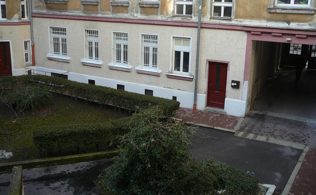 Lion Apartments Medena, Big Size, High Ceilings Bratislava Luaran gambar