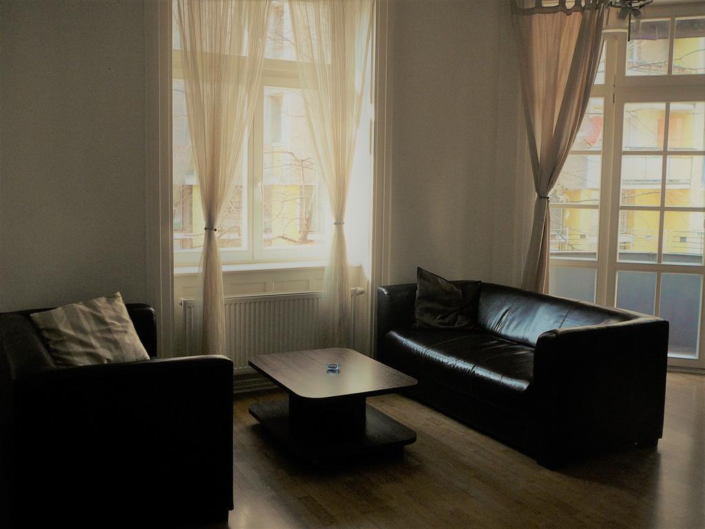 Lion Apartments Medena, Big Size, High Ceilings Bratislava Luaran gambar